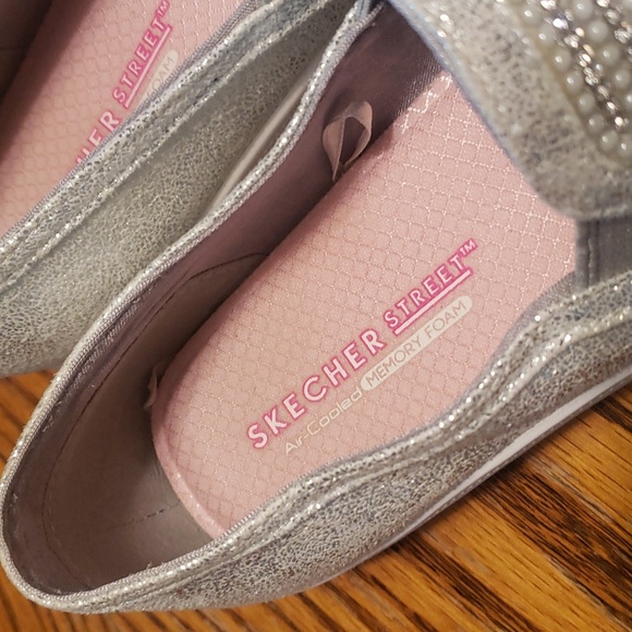 Sketcher shoes - Picture 2 of 6